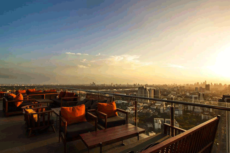 Cielo Rooftop Skybar