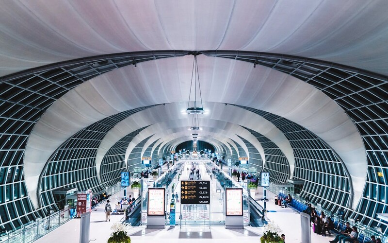 People Walking Bangkok Airport 