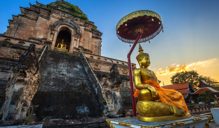 Discover the rich history of Wat Chedi Luang in Chiang Mai, a sacred temple with ancient ruins and heritage.